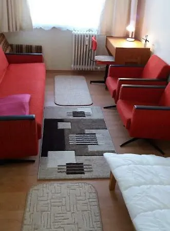 アパート Violetta Apartman デブレツェン