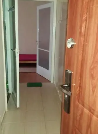 Violetta Apartman アパート *